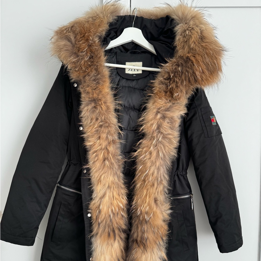 Black Winter Jacket with collar of real fur.